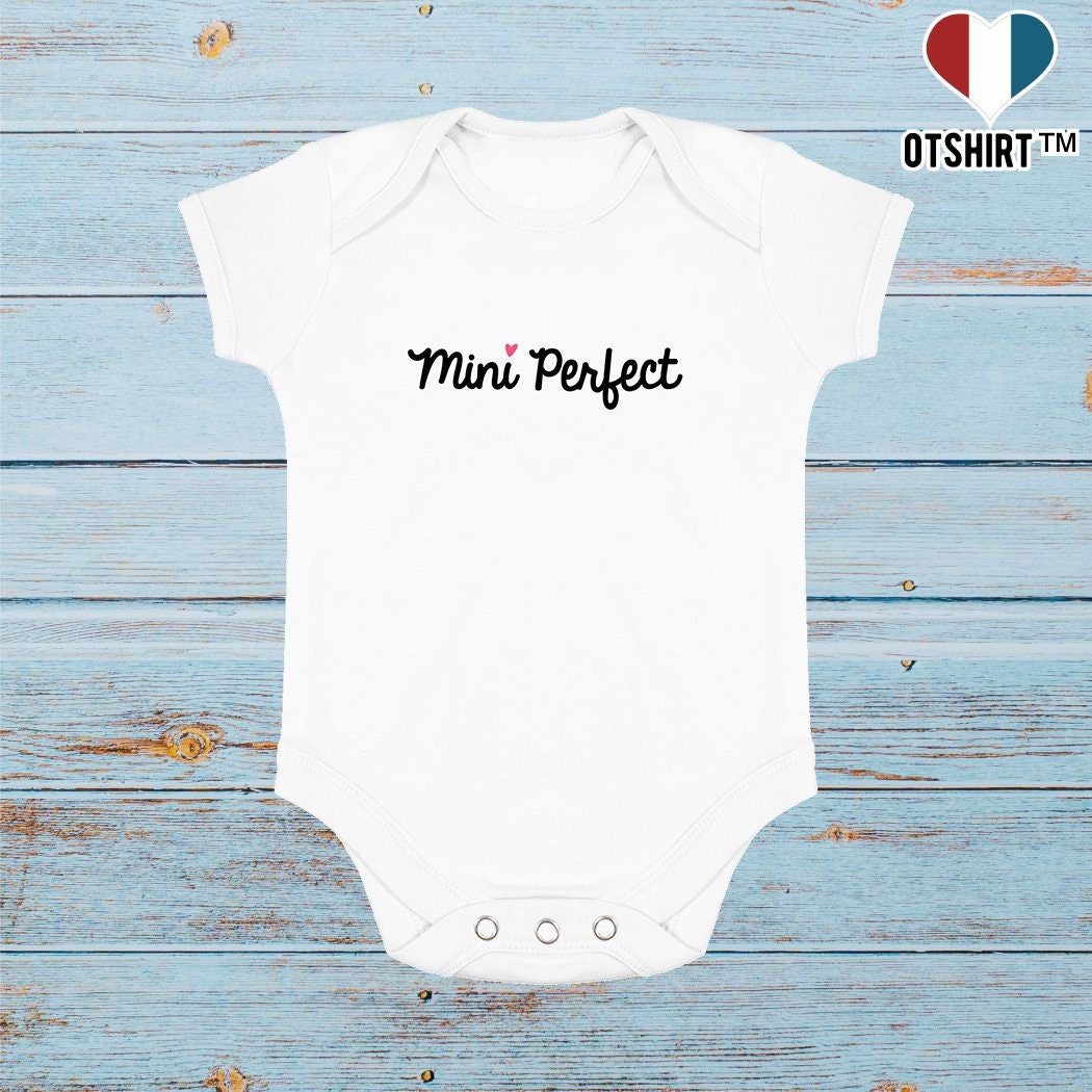 Body Bebe Mini Perfect 2 Cadeau Noel Humour Naissance Etsy Canada Body Bebe Mini Perfect 2 Cadeau Noel Humour Naissance Etsy Canada