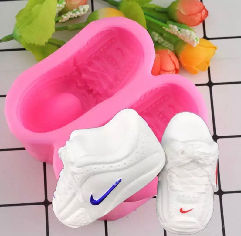 moldy nike shoes