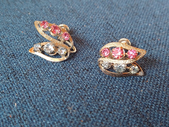 Pink & Blue Rhinestone Earrings.  Vintage Screw B… - image 2