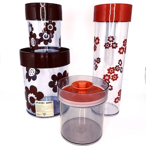 Erik Kold collection (4 pc) - Made in Denmark - plastic containers with flowers and lids - Nilsjohan - Bella-burken - Retro flower