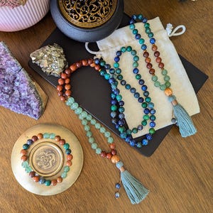 Green Aventurine, Sandalwood, and Azurite Mala Beads 108 – Reiki-Infused Meditation Necklace
