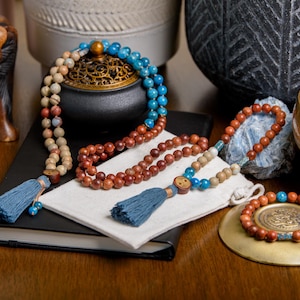 Serpentine, Apatite & Sandalwood 108-Bead Mala  Reiki-Infused Meditation Necklace for Mindfulness, Healing and Intention Setting