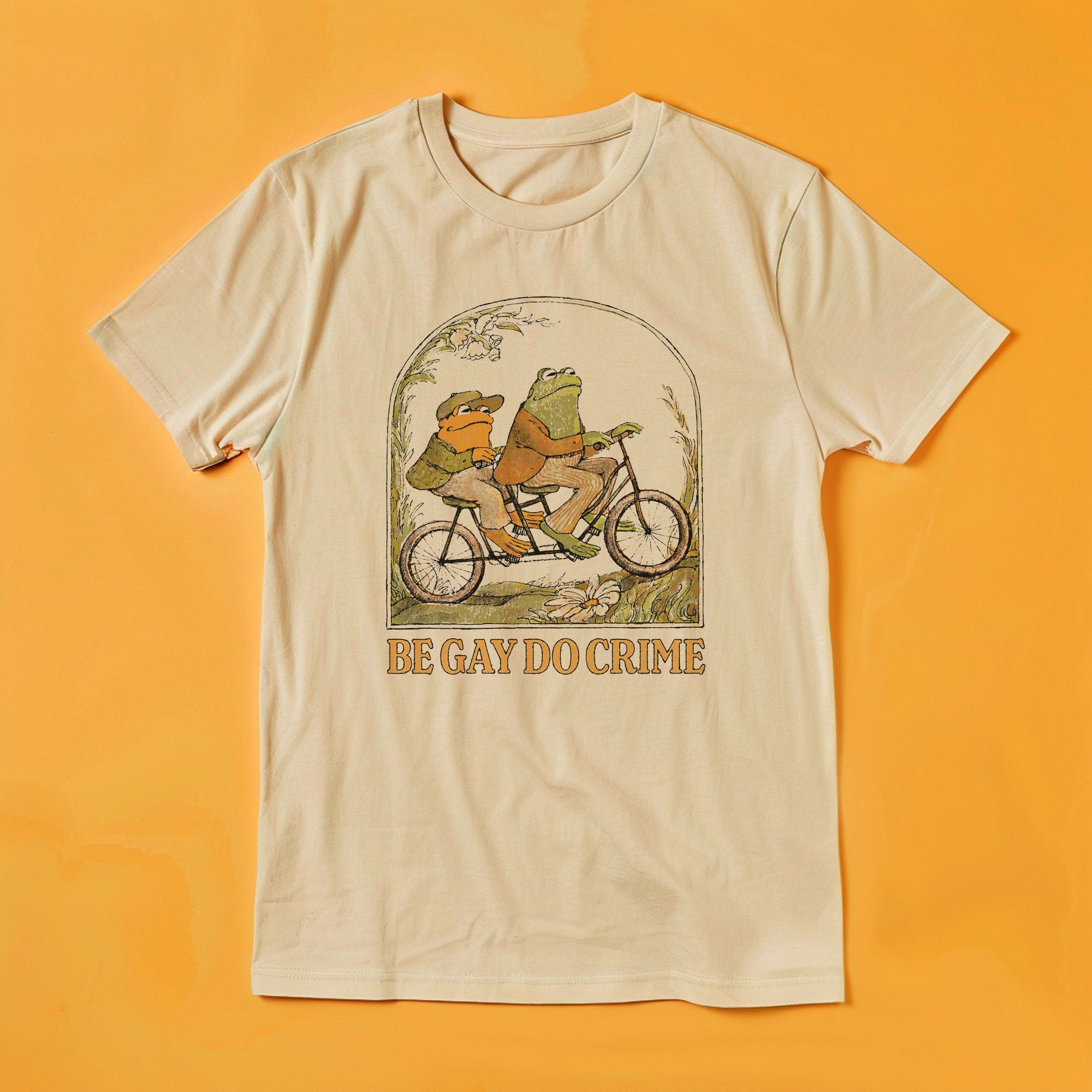 Be Gay Do Crime Frog and Toad Shirt, Funny Frog Shirt, Gay Friend Gift ...