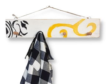 Wodden Wall Coat Rack, Colorful Coat Hanger Gifts for teachers, Coat Hook, Reclaimed Wood Clothes Rack, Sustainable Gifts for Him