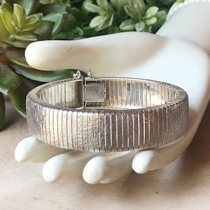 SILPADA Jewelry - Retired ~ Sterling Silver &#39;COLOSSEUM&#39; Flex Bangle Bracelet
