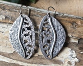 SILPADA Jewelry - Retired ~ Oxidized Sterling Silver Textured Leaf Dangle Earrings