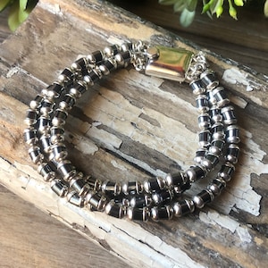SILPADA Schmuck - Pensioniert ~ Hämatit & Sterling Silber Mehrreihiges Perlenarmband