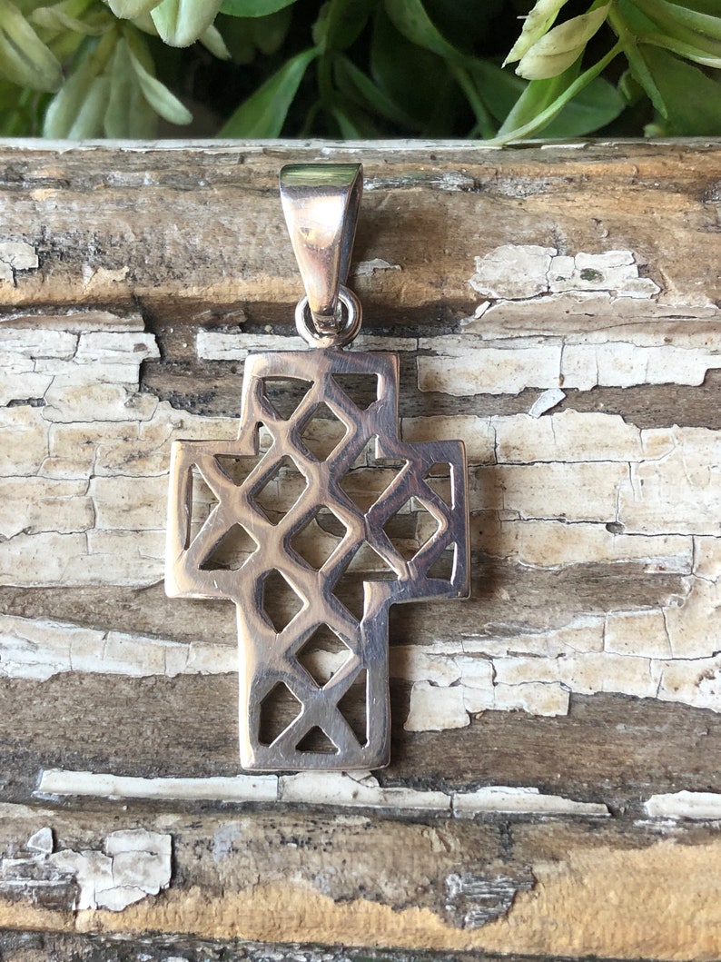 SILPADA Jewelry Retired ~ Sterling Silver /'TIMELESS/' Cross Pendant