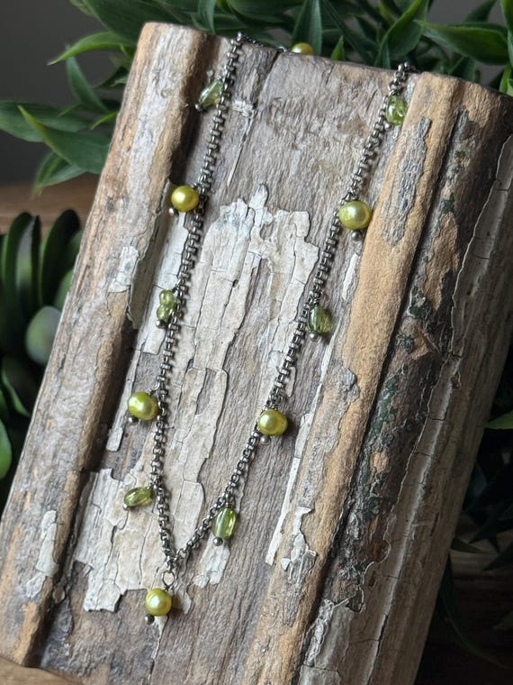 SILPADA Jewelry - Retired ~ Peridot & Green Pearl Sterling Silver Necklace
