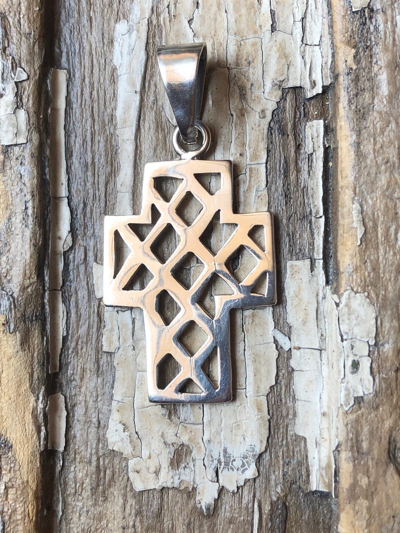 SILPADA Jewelry Retired ~ Sterling Silver /'TIMELESS/' Cross Pendant
