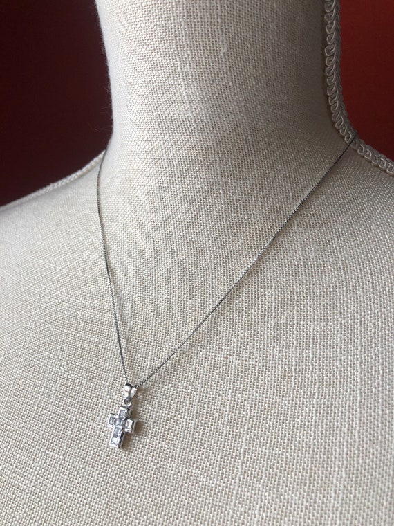 Silpada cross hotsell necklace retired