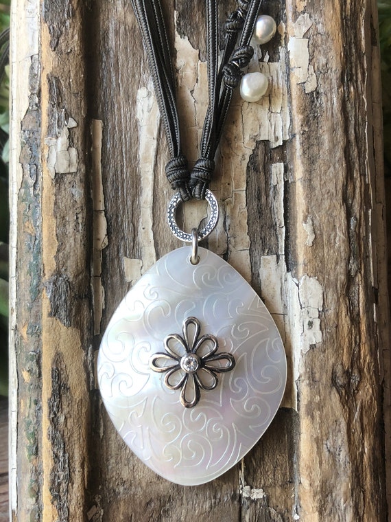 SILPADA Jewelry Retired Shell & Sterling Silver '… Gem