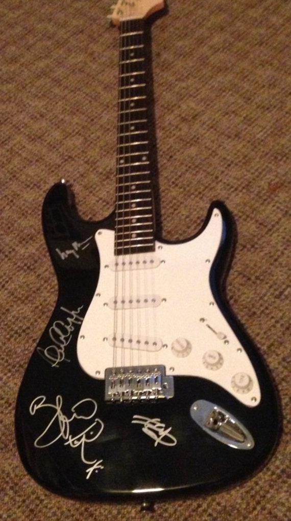 U2 Signed AUTOGRAPHED Full Size GUITAR