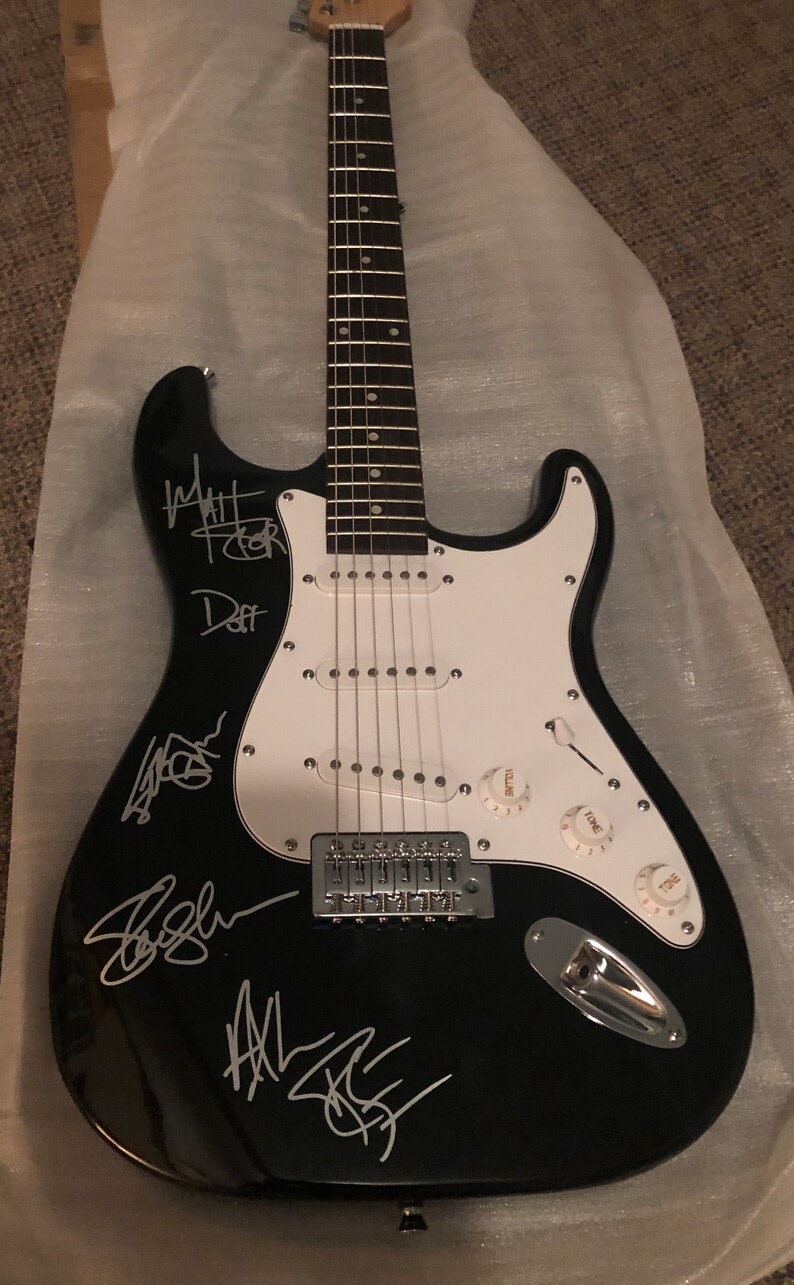 GUNS N ROSES Autographed Signed Full Size GUITAR - Etsy