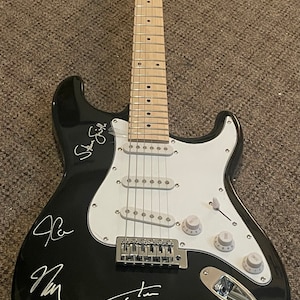 JOURNEY  w/ Steve Perry   signed AUTOGRAPHED full size guitar