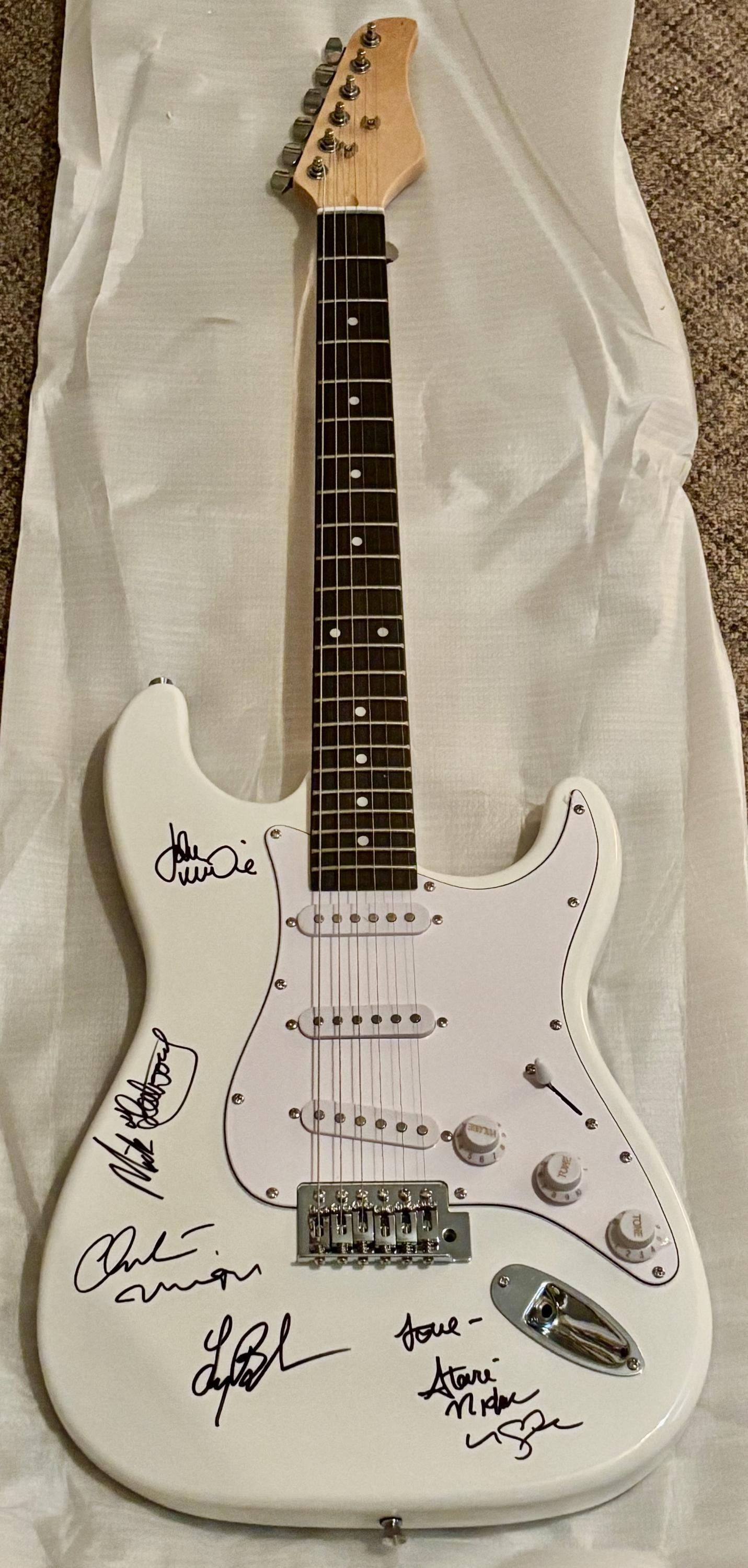 Arctic monkeys autograph - Etsy 日本
