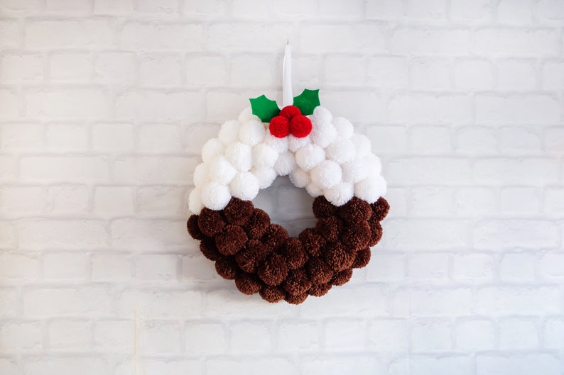 Christmas Pudding Pom Pom Hanging Wreath Etsy