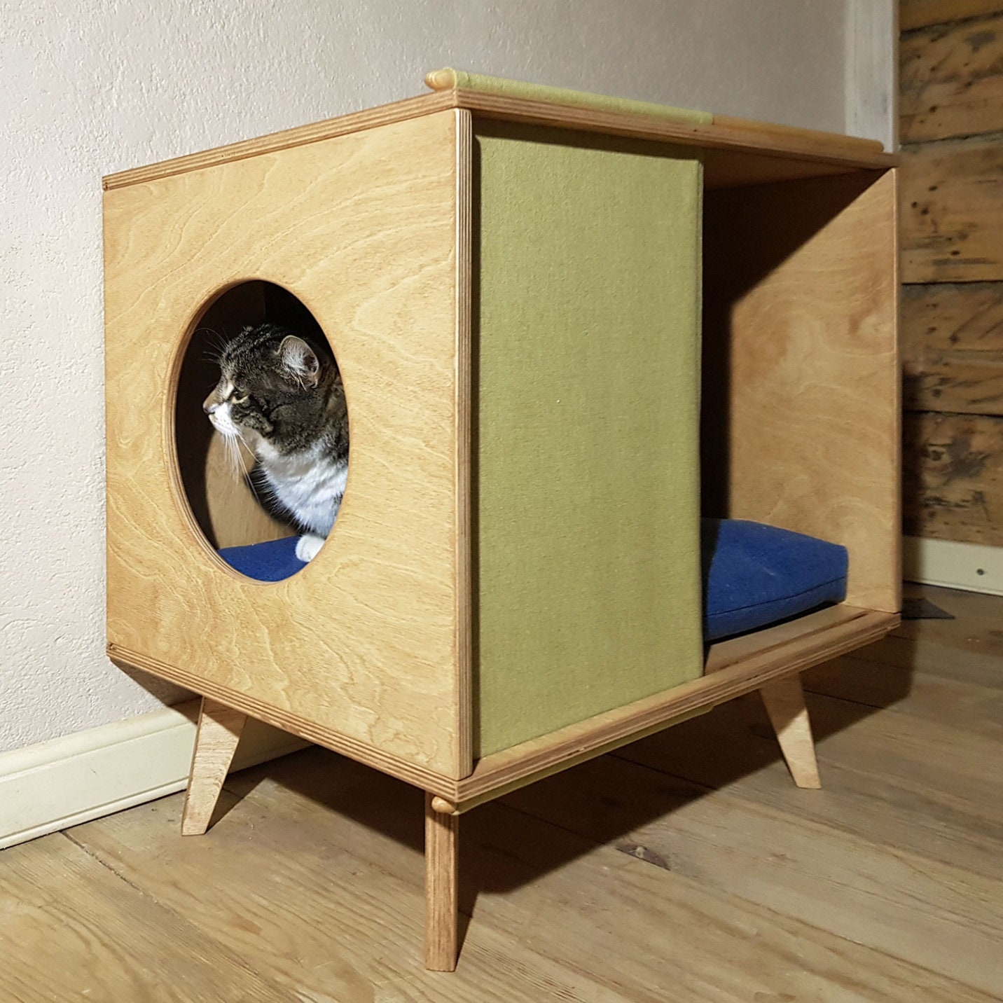 Wooden Pet House With Textile Panel Cat House Side Table photo