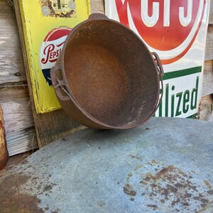 Logos 10 inches Dutch Oven (unused)