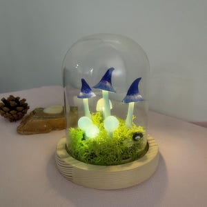 Handmade Blauer Pilz | Handgefertigte Pilz Lampe | Wald Leuchtpilze | Kreatives Geschenk | Einzigartige Lampen | Leuchtende Naturzauber