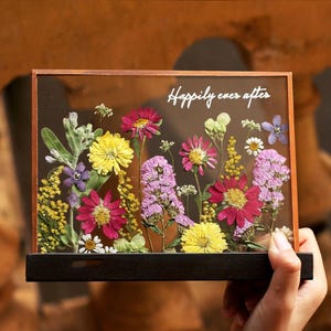 Pressed Flowers, Large Pressed Flower,Custom Pressed Flower Frame - Wedding Flowers or Other Event Flowers.