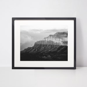 Na Pali Coast Kauai Hawaii Costal Wall Art Mountain Landscape Hawaiian Island Decor Black and White Na Pali Cost Original Art Print
