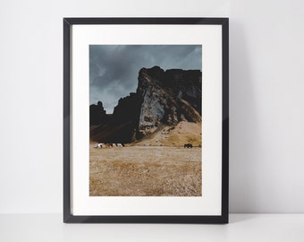 Stampa fotografica di cavalli Stampa artistica da parete islandese Stampa di paesaggi epic Fotografia nordica Stampa di cavalli islandesi Stampa di montagne islandesi Stampa nordica