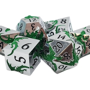 Soaring Dragon - Green w/ Silver - Old School 7 Piece DnD RPG Metal Dice Set