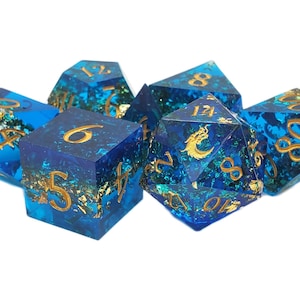 Sharp Edged - Majestic Court - Blue w/ Gold Leaf Flakes - Old School 7 Piece DnD RPG Dice Set