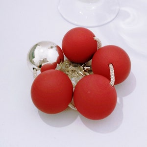 &quot;Adairia&quot; maxi short necklace in steel and large fuchsia resin pearls