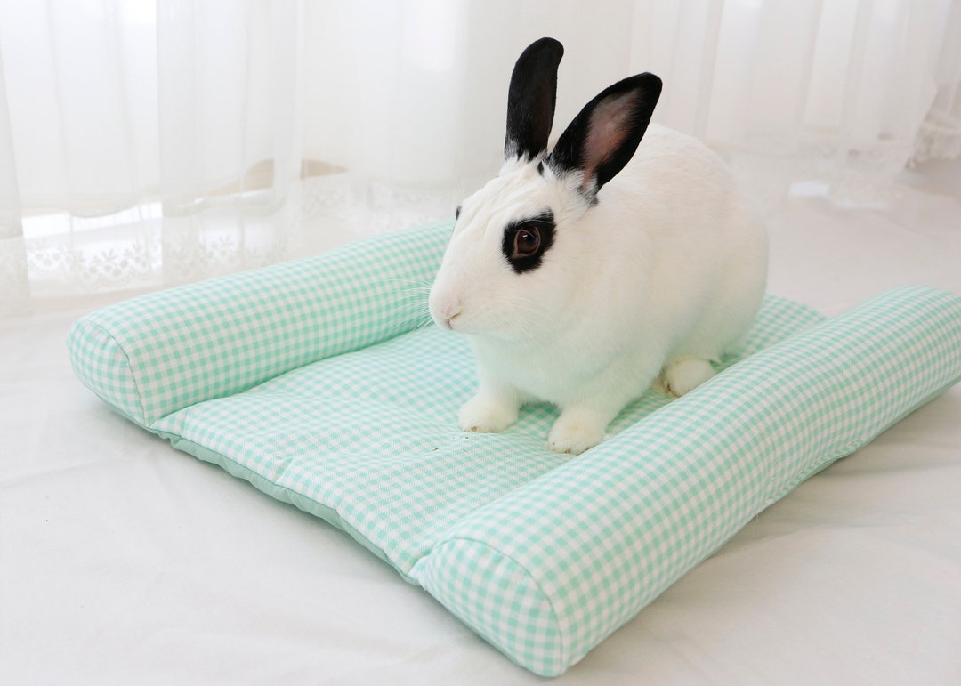 11 Lit pour lapin et cochon d'Inde / Draps de lit de poupée Ikea
