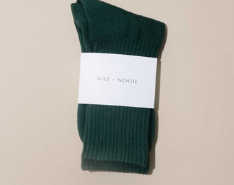 Calcetines deportivos en verde pino