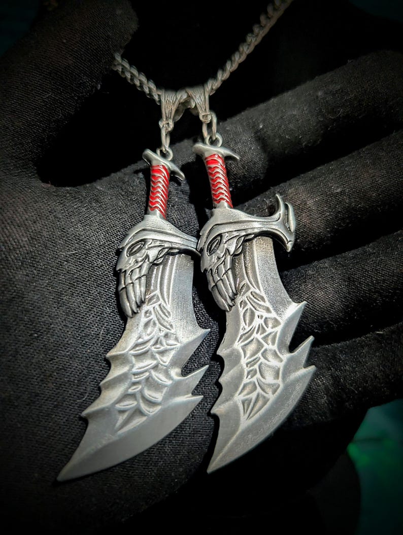 Blade of Chaos Necklace - Kratos, God of War, GoW, Sword, Fantasy, Gaming, Berserker, RPG image 4