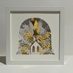 Kirche Blumen Papier Schattenkasten Kunst für Hochzeit-Weißgold Blumen Papierkunst für Hochzeit-Elegantes Gold Weiß Papier Handwerk-Papierkunst Hochzeitsgeschenk