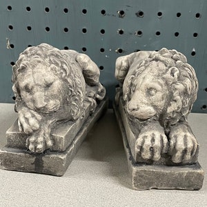 Resting Vatican Canova Lion Bookends Vintage Reproduction Home Accent Decor