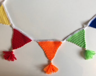 Crochet bunting - Circus