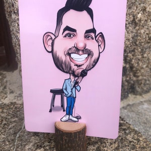 Hochzeitsgeschenke //Hochzeitsgeschenke // Karikaturen vom Foto // Holzständer // Hochzeitsgeschenke mit Ständer // Sitzplan // Sitzordnung