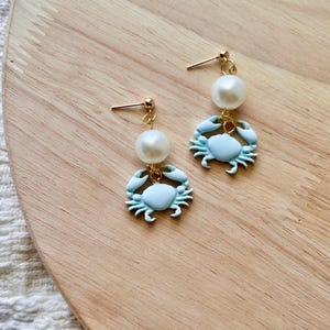 Crab Earrings | Pearl | Coastal Earrings