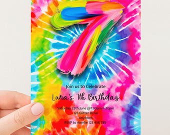 Invitación de cumpleaños con efecto tie-dye, invitación editable para séptimo cumpleaños, plantilla imprimible y editable.