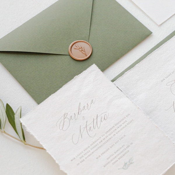 Büttenpapier Hochzeitseinladung 'olive' inklusive Kuvert und Siegelwachs, NICHT-PERSONALISIERTES MUSTER