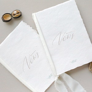Vows/Gelübde Bücher, personalisierbar, 2-teiliges Set, Modell Vintage Calligraphy, auf handgeschöpftem Büttenpapier