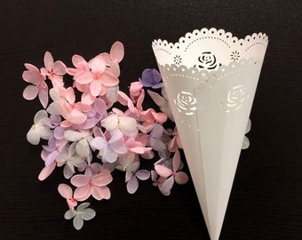 50 Pieces Lace Rose Confetti Cones Flower Fifelds for Wedding Party petal cones, vintage cones, favour bags