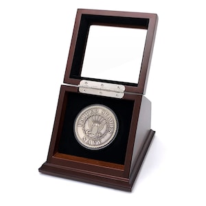 Chez Monett 2.5&quot; Challenge Coin Display Case 2.5 Inch Coin Holder