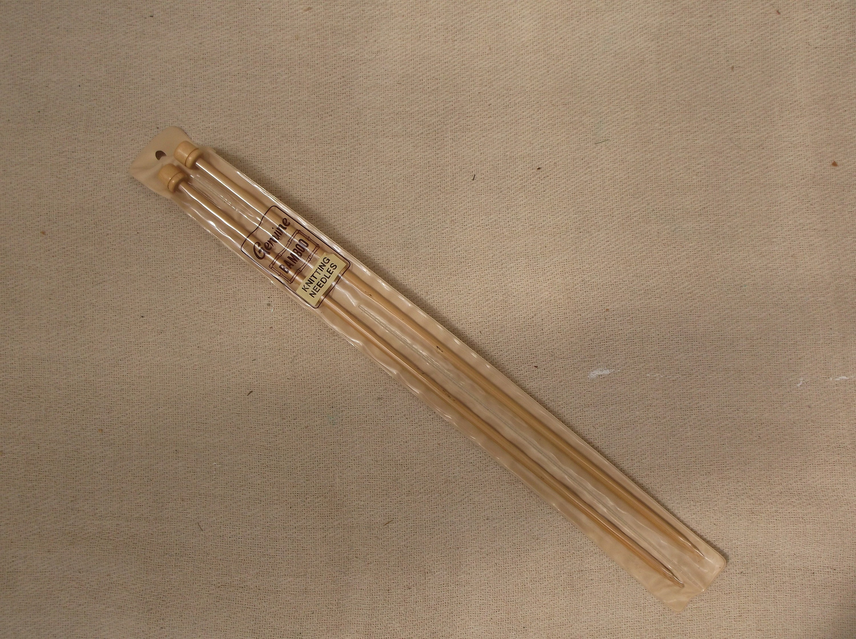 Bamboo Knitting Needles, 4 Mm, Size 8 Eight, Slim Knitting Pins, Original  Packaging, Vintage Knitting Bodkins 
