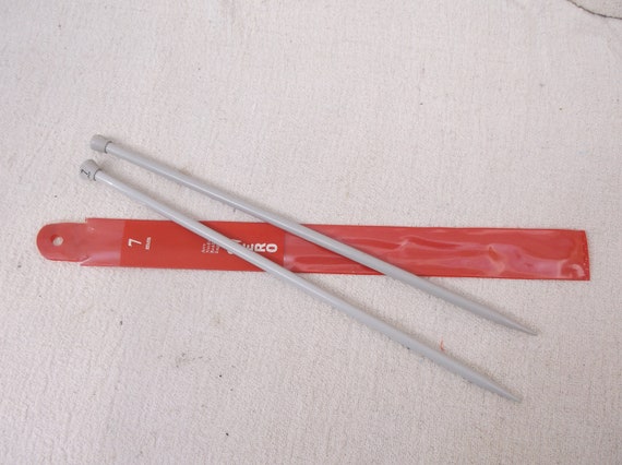 Aero Knitting Needles, Size 7, 4.5 Mm, Metal Knitting Pins 