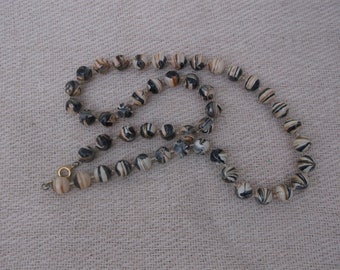 Bead necklace, dressing up jewellery, costume jewelry, mottled swirly beads