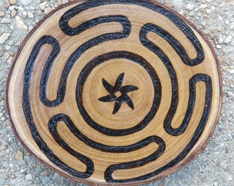 Hekate's Wheel Plate - Strophalos Hand Burned Live Edge Wood Altar Plate.