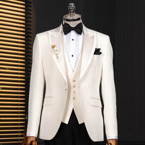 Men&#39;s Ecru Groom Wedding 3 Piece Slim fit Jacket Vest Pants Tuxedo, Men&#39;s Ecru Peak Lapel Tuxedo Suit, Party Wear and Prom Suit