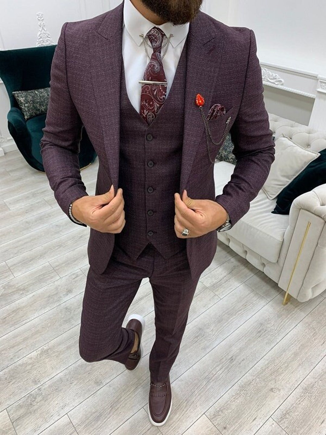 Best Suits For Men | Elegant Suit | Giorgenti NYC | Best suits for men,  Cool suits, Burgundy jacket outfit