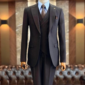 Herrenanzüge Schokoladenbraun 3-teilige Slim Fit One Button Hochzeit Bräutigam Party Wear Mantelhose, Dunkelbraun Date Night Anzug, Braun Slim Fit Anzug